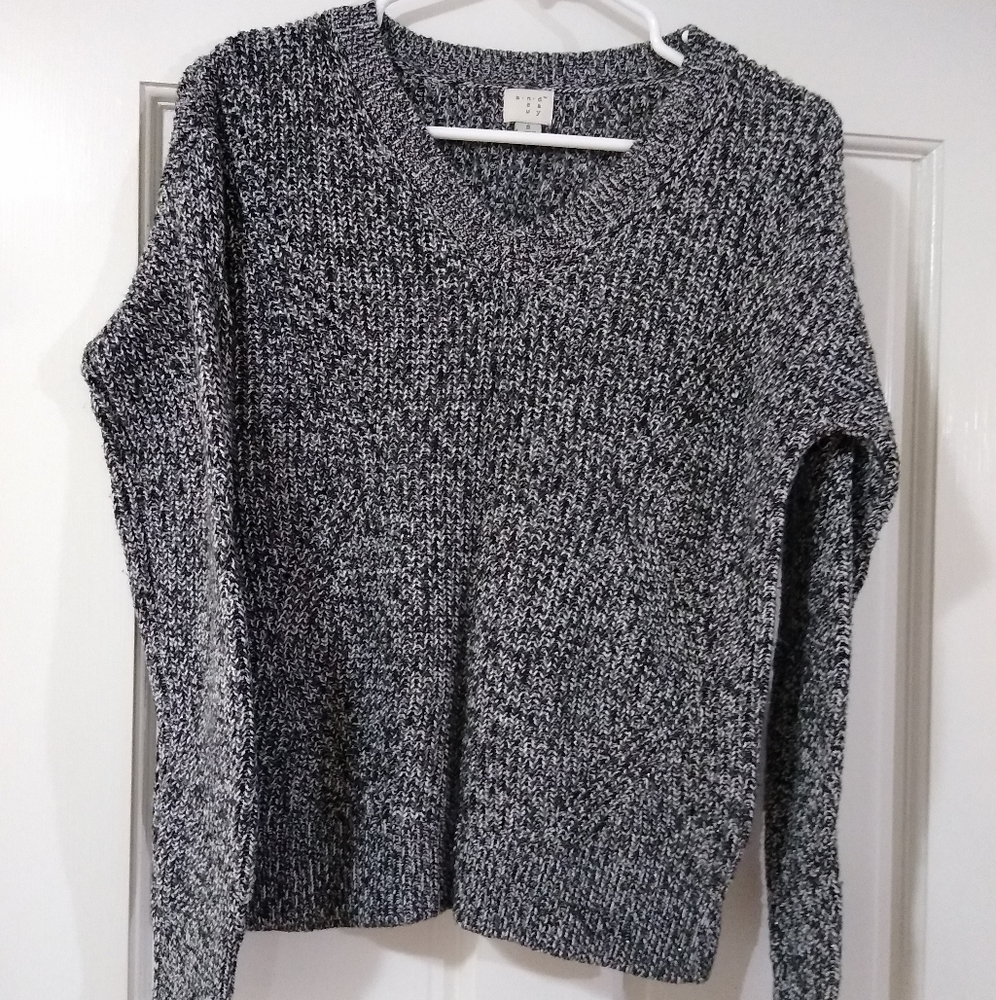 A New Day Women's Marled V neck Sweater Small